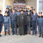 Священник посетил батальон милиции.