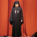 Архимандрит Тихон поздравил мелитопольцев с Днем защитника Отечества.