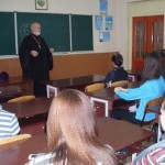 Священник посетил Мелитопольский педагогический лицей «Творчество».