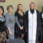 Священник освятил помещение службы по делам детей