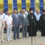 Священнослужители приняли участие в праздновании Дня государственного флага