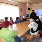Седовласым студентам рассказали о таинствах церкви