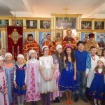 ПРИХОЖАН СВЯТОГЕОРГИЕВСКОГО ХРАМА ПОЗДРАВИЛИ С ПРАВОСЛАВНЫМ ЖЕНСКИМ ДНЕМ ПЬЕСОЙ. (26.04.2015)