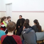 Священнослужитель собора во имя св. блгв. князя Александра Невского принял участие в мероприятии для школьников «Живая библиотека».