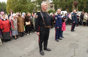 ДЕНЬ МЕЛИТОПОЛЯ ОЗНАМЕНОВАЛСЯ БОГОСЛУЖЕНИЕМ НА ЯЗЫКАХ НАРОДОВ, НАСЕЛЯЮЩИХ ГОРОД (25.09.2016)