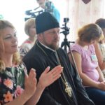 Благочинный Мелитополя поздравил сотрудников и воспитанников Мелитопольского центра социально – психологической реабилитации детей с Днем Защиты детей.