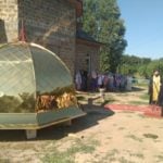На строящемся храме в Мелитополе воздвигли крест и купол. (02.08.2017)