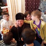 Благочинный г. Мелитополя поздравил воспитанников социально психологического центра реабилитации детей.