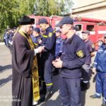 Благочинный Мелитополя поздравил сотрудников МЧС с Днем спасателя.